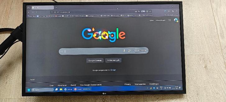 32" LG 4K UHD Monitor incl. arm. Perfecte werkplek upgrade!, Computers en Software, Monitoren, Gebruikt, 60 Hz of minder, DisplayPort