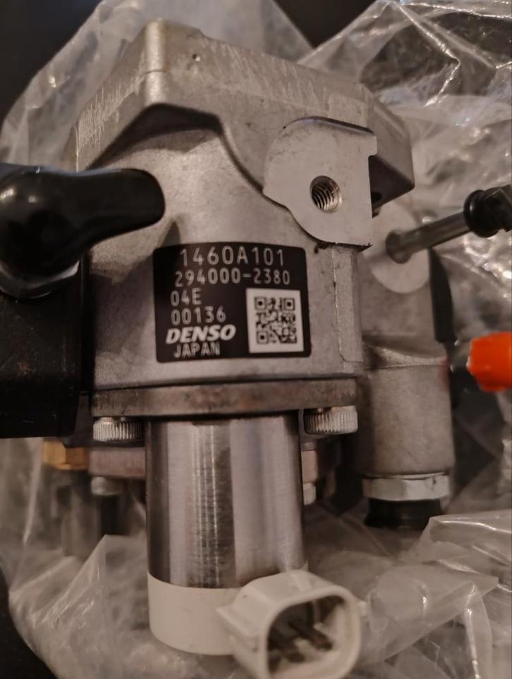 Nieuwe Denso Diesel Injectie Pomp Mitsubishi 3 STUKS EXPORT?, Auto-onderdelen, Brandstofpompen, Nieuw, Ophalen of Verzenden