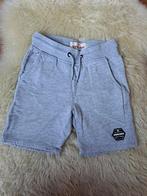 Vingino korte joggingbroek grijs maat 128, Kinderen en Baby's, Kinderkleding | Maat 128, Gebruikt, Vingino, Jongen, Ophalen