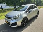 Kia Rio 1.4 CVVT Super Pack*AUTOMAAT*CRUISE*PARKEERSENSOREN, Euro 5, Gebruikt, Zwart, 4 cilinders