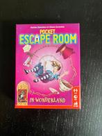Pocket Escape Room Alice in Wonderland, Hobby en Vrije tijd, Gezelschapsspellen | Kaartspellen, Ophalen of Verzenden, Nieuw, 999 Games
