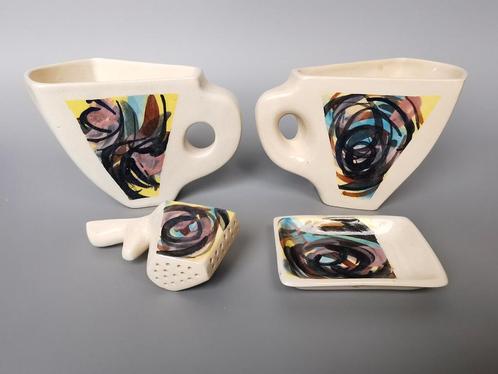 Modern keramiek kunst gestileerde thee set gemerkt?, Antiek en Kunst, Antiek | Keramiek en Aardewerk, Verzenden