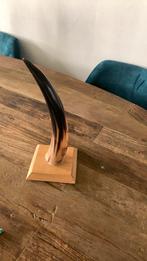 Hoorn op houten plateau, Huis en Inrichting, Woonaccessoires | Overige, Ophalen