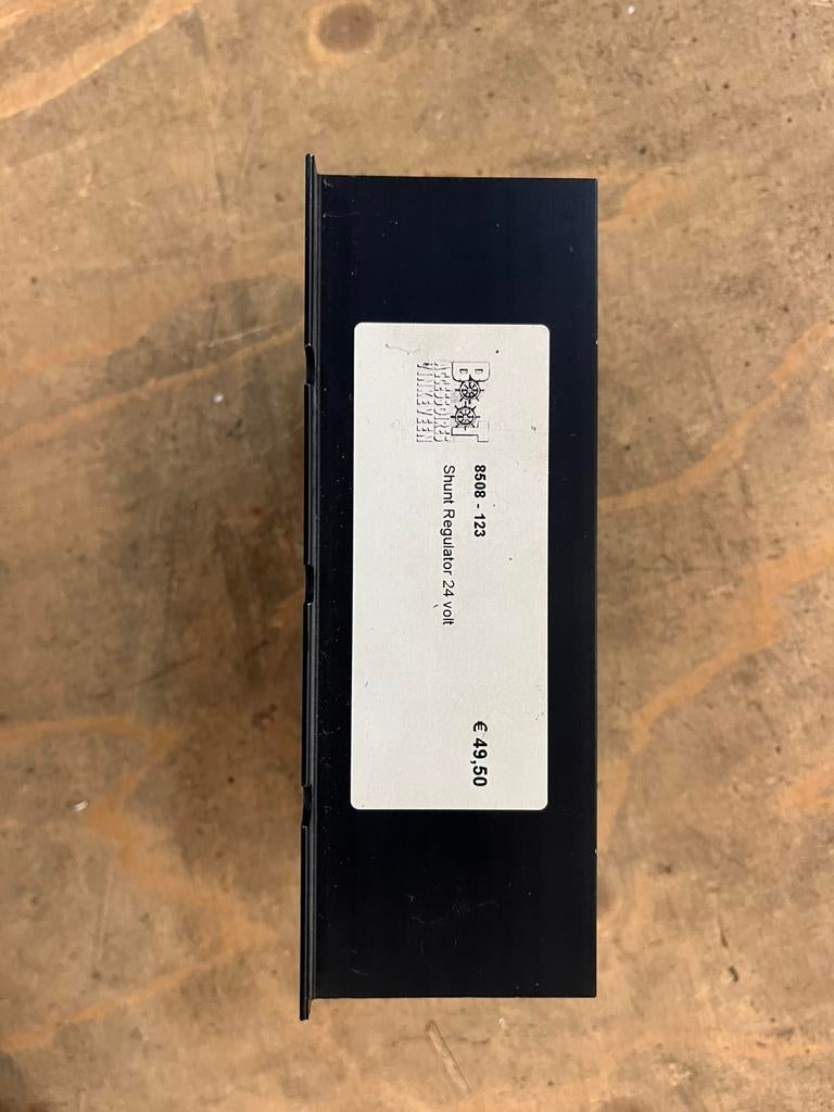 Laadregelaar  24  V, Caravans en Kamperen, Nieuw, Ophalen of Verzenden, Nb, Nb