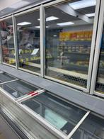 Wandkoeling en wandvriezer van het merk Carrier, Ophalen