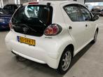 Toyota Aygo 1.0-12V Cool|Airco|5 Deurs|, Voorwielaandrijving, Euro 5, Stof, Gebruikt