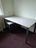 Bureau met ladenkastje Ahrend, Ophalen, Gebruikt