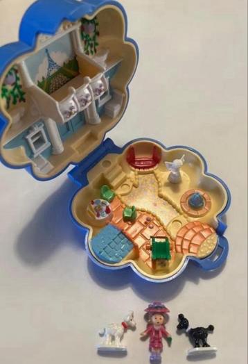 Bluebird Polly Pocket Parisian Apartment 1990 vintage beschikbaar voor biedingen