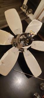Plafondventilator met verlichting, Witgoed en Apparatuur, Ventilatoren, Ophalen, Plafondventilator