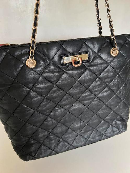 Mooie leren zwarte tas + lederen portemonnee (DKNY) € 84,99, Sieraden, Tassen en Uiterlijk, Tassen | Damestassen, Gebruikt, Handtas