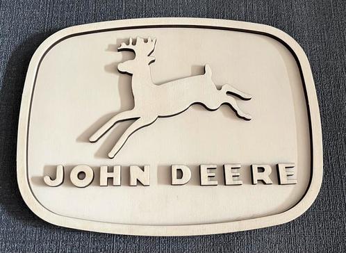 John Deere 3D Embleem van hout 30 cm, Hobby en Vrije tijd, Overige Hobby en Vrije tijd, Nieuw, Ophalen of Verzenden