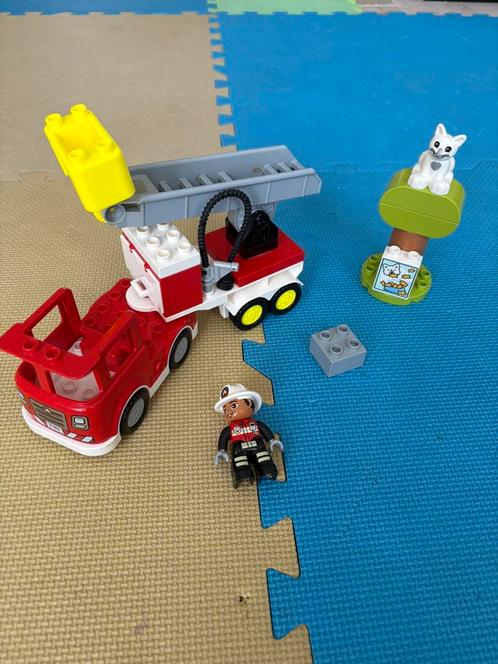 LEGO DUPLO Brandweerauto – Kat in Boom, Kinderen en Baby's, Speelgoed | Duplo en Lego, Gebruikt, Duplo, Ophalen of Verzenden