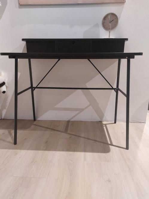 Kidsmill Olle Bureau Zwart, Kinderen en Baby's, Kinderkamer | Tafels en Stoelen, Zo goed als nieuw, Tafel(s), Ophalen