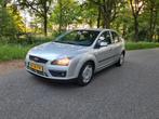 Ford Focus 1.6 AUTOMAAT Futura Clima, Trekhaak,  Goed onderh, Auto's, Ford, 1596 cc, Stof, Zwart, 4 cilinders
