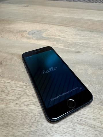 iPhone SE 2022 - 128GB - Zwart beschikbaar voor biedingen