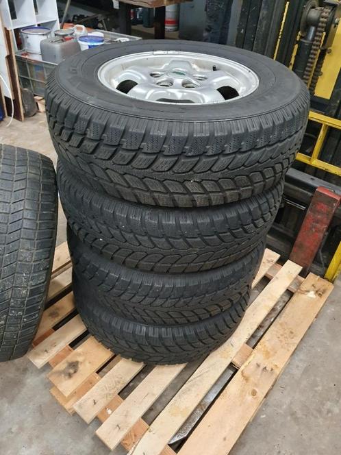 Landrover banden en velgen sets  Defender en disco II, Auto-onderdelen, Banden en Velgen, Banden en Velgen, All Season, 16 inch