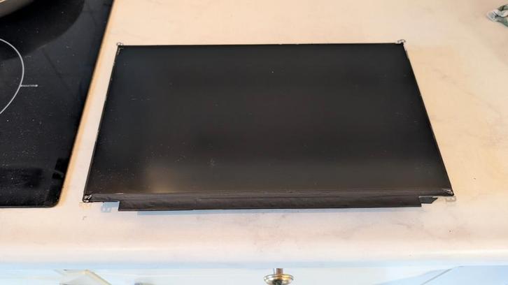 Verschillende laptop scherm, Computers en Software, Overige Computers en Software, Zo goed als nieuw, Ophalen of Verzenden