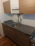 Keukenblok met Spoelbak, Ophalen