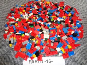 Partij 16=1000x Lego dakpannen beschikbaar voor biedingen