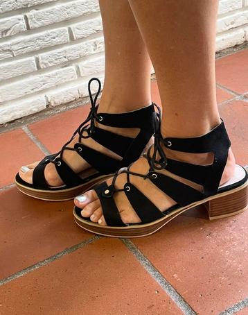 Sandalen van Bronx maat 40. beschikbaar voor biedingen
