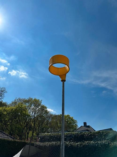 Korfbalpaal met graspin (instelbaar in elke hoogte), Sport en Fitness, Korfbal, Zo goed als nieuw, Korf of Paal, Ophalen
