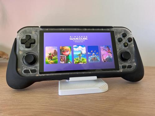 Retroid Pocket 4 pro met grip en clipshield, Spelcomputers en Games, Spelcomputers | Overige, Zo goed als nieuw, Ophalen of Verzenden