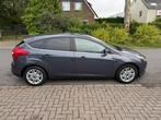 Ford FOCUS 1.6EcoBoost Lease Titanium nieuwe dist.riem*trekh, Gebruikt, Huisgarantie, 4 cilinders, 665 kg