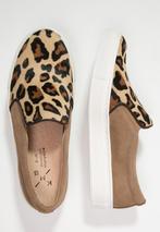 KMB Sorry instappers beige cheetah luipaard dierenprint 39, Nieuw, Ophalen of Verzenden, KMB, Instappers