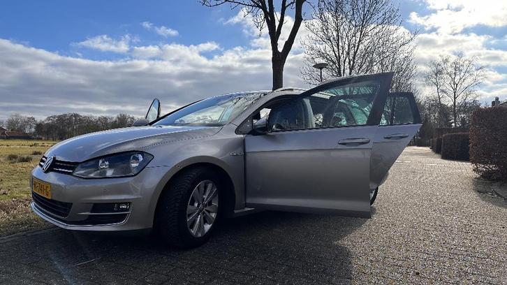 Volkswagen Golf Variant 1.0 TSI 115pk Bluemotion (2017), Auto's, Volkswagen, Particulier, Golf Variant, ABS, Airbags, Airconditioning