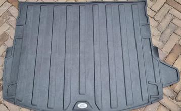 Winter mat en winterBanden Discovery Sport landrover beschikbaar voor biedingen