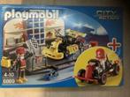 Playmobil karting garages nr 6869 van, Kinderen en Baby's, Speelgoed | Playmobil, Ophalen of Verzenden, Zo goed als nieuw