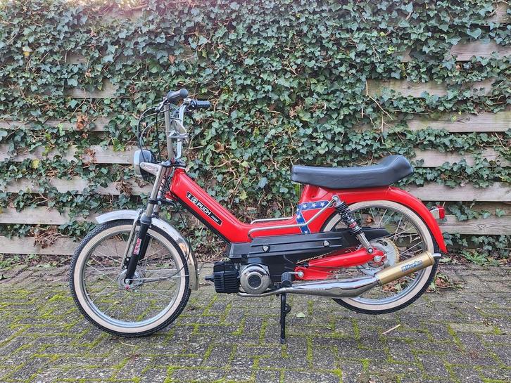 Puch Maxi S, Custom rebel vlag., Fietsen en Brommers, Brommers | Puch, Zo goed als nieuw, Maxi, Ophalen