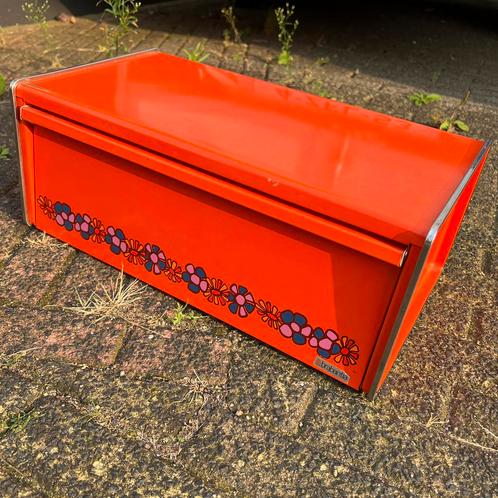 Vintage Brabantia Broodtrommel –Oranje met Bloemenmotief 70s, Huis en Inrichting, Keuken | Keukenbenodigdheden, Gebruikt, Ophalen of Verzenden