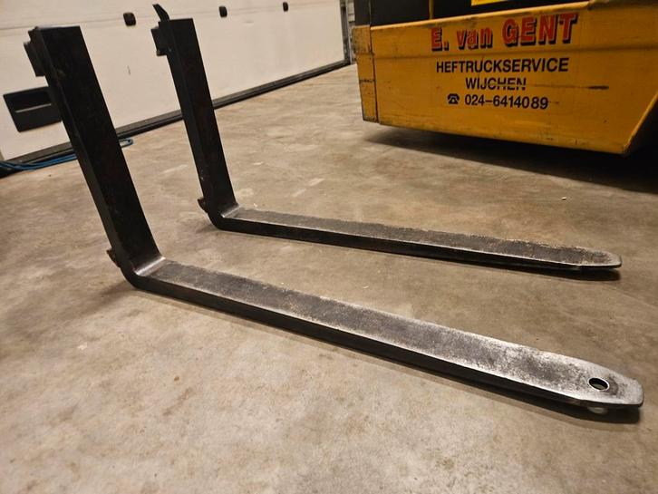 Heftruck lepels. FEM 2  100CM LANG PALLETVORKEN, Doe-het-zelf en Verbouw, Gereedschap | Machine-onderdelen en Toebehoren, Ophalen