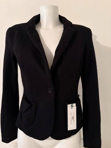 Marccain jasje mt N3 (38) beschikbaar voor biedingen