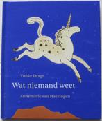 Pakket 2 boeken: sprookjes + Tonke Dragt - Wat niemand weet, Boeken, Jongen of Meisje, Ophalen of Verzenden, Sprookjes, Zo goed als nieuw