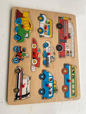 Houten Puzzel Voertuigen beschikbaar voor biedingen