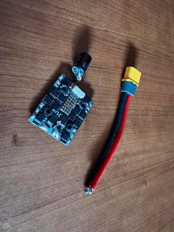 Foxeer Reaper F4 Slim mini 60a esc beschikbaar voor biedingen