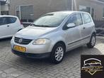 Volkswagen Fox 1.2 Trendline nieuwe kopelling en nieuwe apk, Auto's, Volkswagen, Voorwielaandrijving, 969 kg, 4 stoelen, 1198 cc