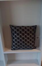 Mundo kussen 45x45 cm -  Zwart Taupe, Huis en Inrichting, Ophalen of Verzenden, Nieuw, Zwart, Vierkant