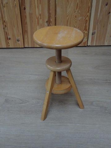 houten atelierkruk piano kruk  beschikbaar voor biedingen