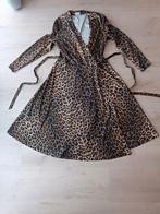 Vintage luipaardprint jurk wrap dress, Kleding | Dames, Jurken, Maat 38/40 (M), Bruin, Ophalen of Verzenden, Zo goed als nieuw
