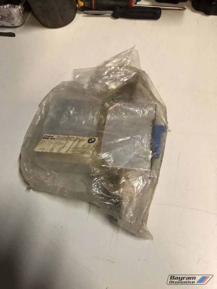 Bmw E32 E34 cruise control module Bmw 65711379876 unit M5, Auto-onderdelen, Elektronica en Kabels, BMW, Gebruikt, Ophalen of Verzenden