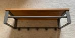 Kapstok industrieel met houten bovenkant, Zo goed als nieuw, Minder dan 100 cm, Hout, Ophalen
