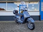 Vespa GTS 300 CC motor scooter , vespa gts 300cc FULL OPTION, 8235 cc, Gebruikt, Overige modellen, Ophalen of Verzenden