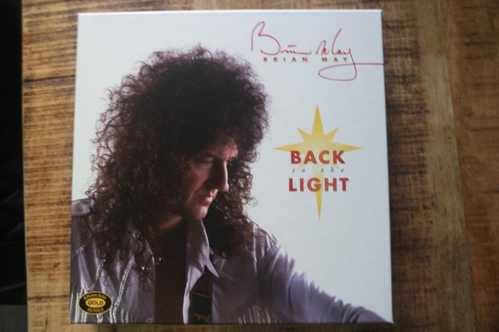 Brian May - Back To The Light 1LP | 2 CD Limited Edition Box, Cd's en Dvd's, Vinyl | Rock, Zo goed als nieuw, Poprock, 12 inch