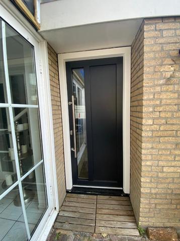 Schuco kunststof voordeur 1032 x 2150 mm HR+++ zwartgrijs  beschikbaar voor biedingen