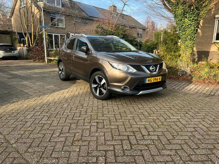 Nissan Qashqai 1.6 Dig-t 120KW 2WD 2015 Bruin, Auto's, Nissan, Particulier, Qashqai, 360° camera, ABS, Achteruitrijcamera, Adaptieve lichten