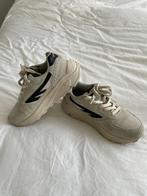 HI TEC Shadow maat 40 HTS74 crème zwart, Beige, Ophalen of Verzenden, Sneakers of Gympen, Zo goed als nieuw