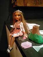 Adrienne attoms Mc2 pop, Ophalen of Verzenden, Gebruikt, Barbie